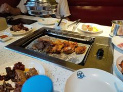-爱客得牛排海鲜烤肉·火锅自助(春熙路黑金好店)