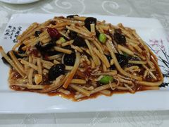 -金良酸菜鱼(宁海路总店)