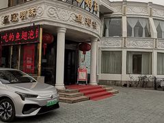 -皇冠明珠鱼翅楼(水上公园店)