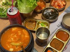 -闻老头·菊花炭烤肉(D11店)