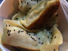 -汪记大王锅贴(成山路店)