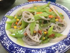 -芸海阁·农家私房菜(沙家浜景区出口店)