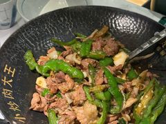 -费大厨辣椒炒肉(高铁吾悦广场店)