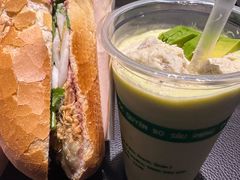 -Bánh Mì Huynh Hoa