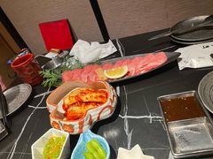 -山川小町·极番烧肉(新地假日广场店)