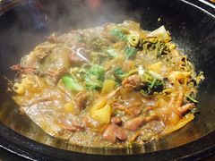 -咱屯子铁锅炖直营店(保利店)