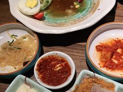 -明洞阿姨·韩式酱蟹烤肉·创意料理(三元桥店)