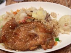 -玛格萝妮(汇智国际商业中心店)