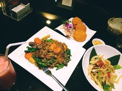 -金厨泰国餐厅·全泰籍厨师料理(拱北店)