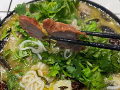 -肥汁米蘭香港米线(长宁来福士店)