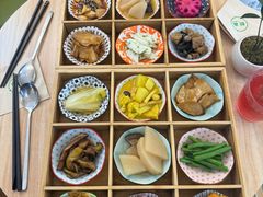 -轻蔬不用等·素食(江苏路店)