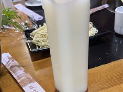 -果松木炭酸菜铜火锅·外婆参鸡汤