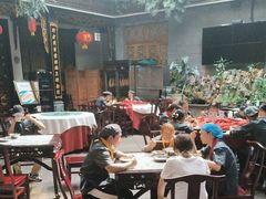 -蔼若春.传承三十年云南菜(金碧公园店)