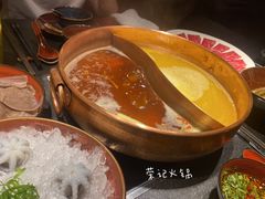 -荣记火锅(青悦城店)