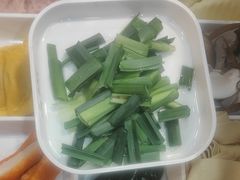 -鲁员外地锅鸡地锅鱼(古墩路店)