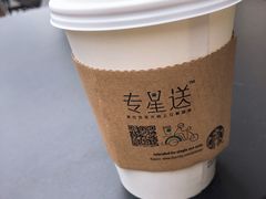 -星巴克(杭州湖滨银泰E区店)