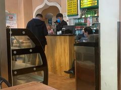 -清真吴记门钉肉饼·喜多利