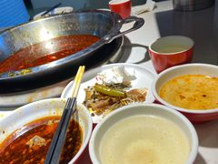 红锅锅底-蜀滋香鲜鱼美蛙火锅(339店)