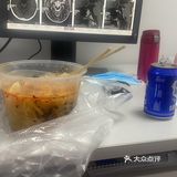 一碗牛肉，一碗原味，再来两口汤，加上一瓶冰镇豆奶