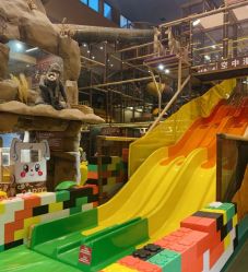 点击看大图 -卡通尼·Safari非洲探索乐园·生日会(金桥国际商业广场店)