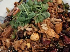 麻辣香锅-拿渡·水煮鱼麻辣香锅(王府井奥莱·香江小镇店)