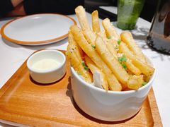 -阿妮叶李(光谷世界城店)