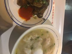 -汪一挑馄饨(老街店)