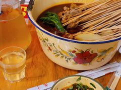-拈签一笑黄牛肉辣卤串串