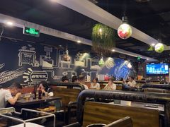 -麦凯伦烧烤·精酿超级工厂店(金桥总店)