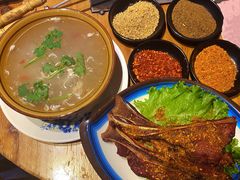 -梁山烤肉(榆林行者武松店)