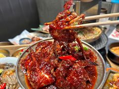 -草家酱蟹炭火烤肉店(珲春南路一店)