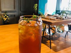 -ZING COFFEE 镜咖啡