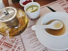 -顺风汤馆·广府粤菜(江宸天街店)