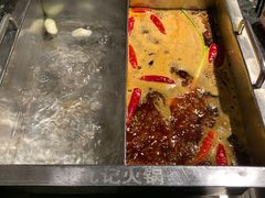 -重庆九记老火锅(广场店)
