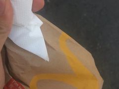 -麦当劳(新城市广场店)