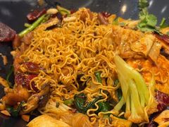 -醉人椒麻辣香锅(王府井喜悦店)