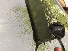 -必胜客(新中纬店)