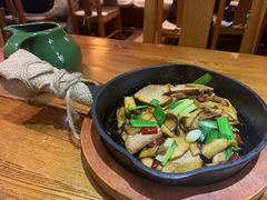 -云海肴·汽锅鸡·云南菜(天津国金汇店)