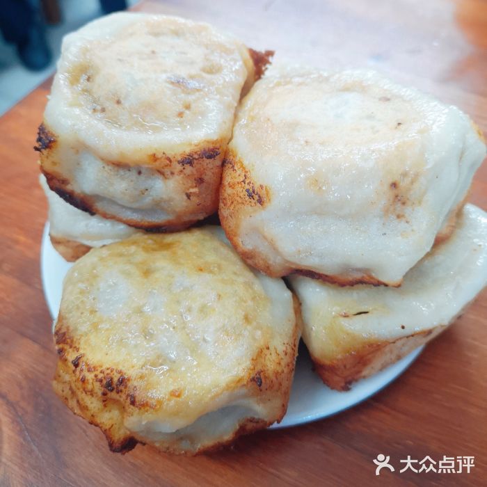 宝瑞门钉肉饼店门钉肉饼图片