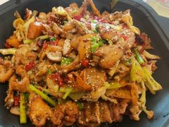-老佛爷正宗铜炉蛙锅(五道口店)