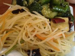 -忆乡情铁锅炖鱼饭店(延庆店)