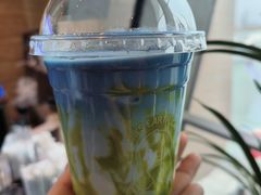 -抱抱地球咖啡馆(国家海洋博物馆店)