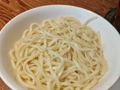 -清真吴记门钉肉饼·喜多利