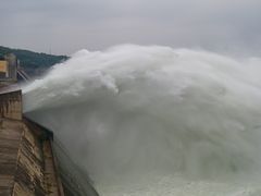 -黄河小浪底水利枢纽风景区