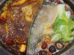菌汤鸳鸯锅-唇辣号重庆老火锅(亦庄店)
