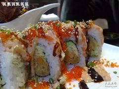 后面是秋天的童话-将太无二·北美传奇寿司(瑞士公寓店)