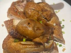 -东口码头·烧鸽子·鱼头泡饼·地方菜(金鹰悦城店)