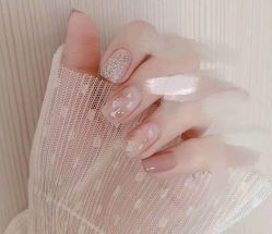 -安芮儿日式美甲美睫皮肤管理