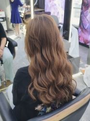 -藤野造型烫发染发