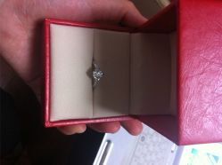 iphone_upload_pic-威德钻石-克拉钻大本营(南京东路店)